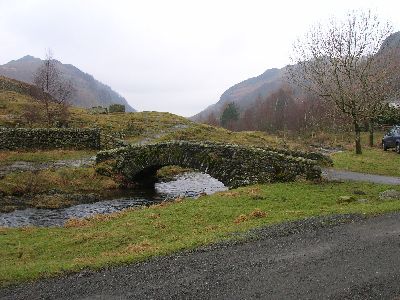 Walking up the valley towards Watenlandath